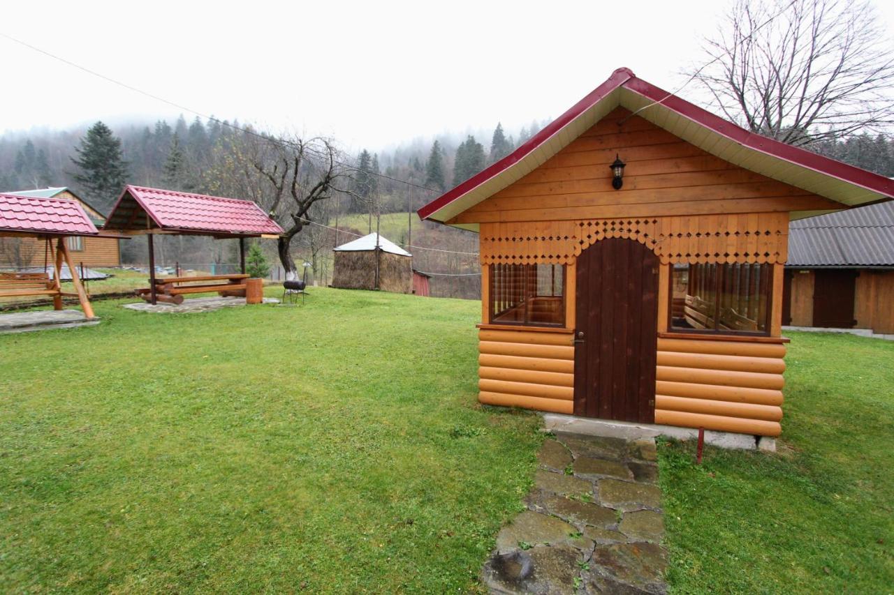 Apartamento Карпатська Полонина Yaremche Exterior foto