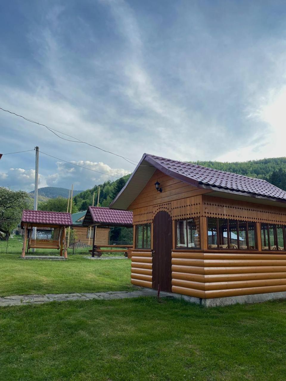 Apartamento Карпатська Полонина Yaremche Exterior foto